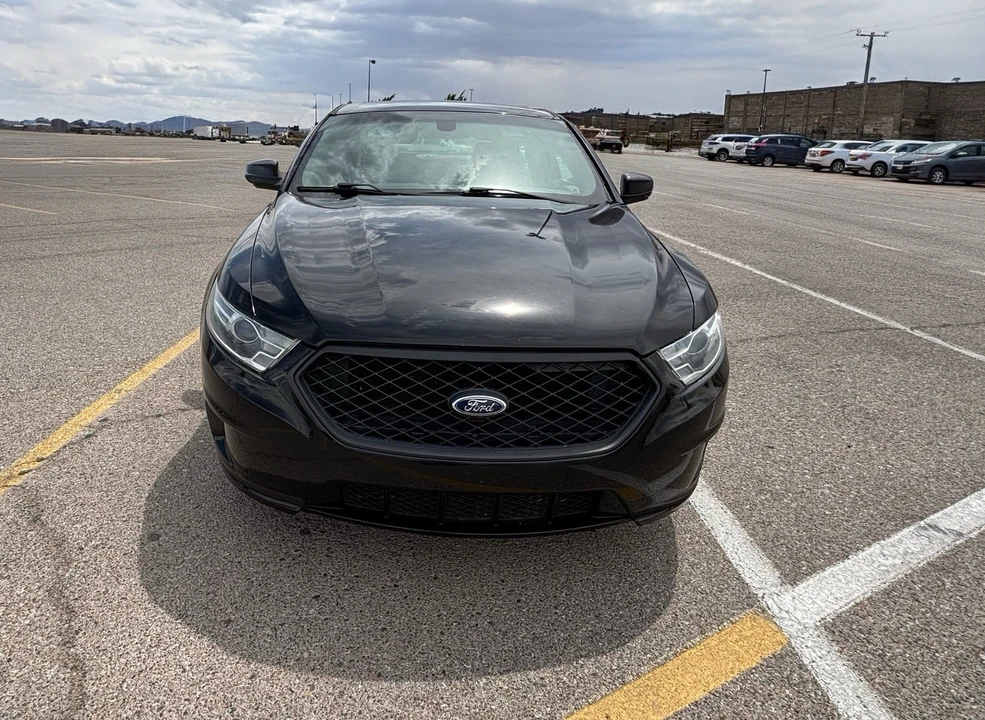2018 Ford Taurus 6th Gen - Image 2 of 9