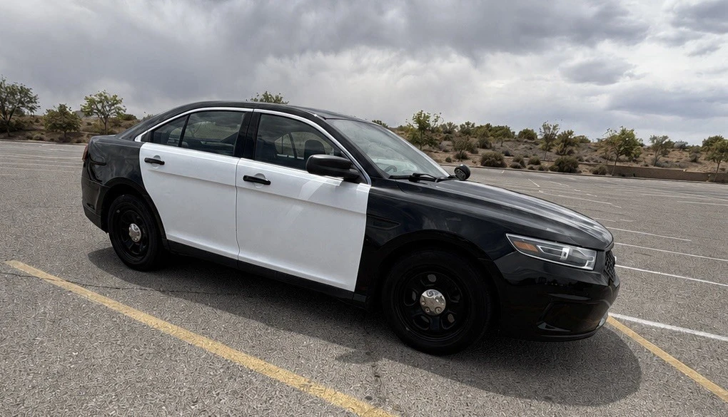 2018 Ford Taurus 6th Gen - Image 4 of 9