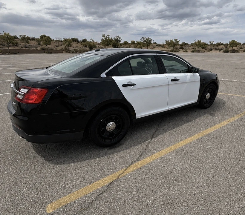 2018 Ford Taurus 6th Gen - Image 3 of 9