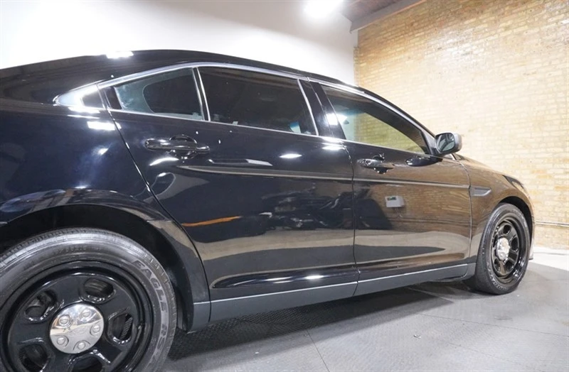 2018 Ford Taurus 6th Gen - Image 17 of 21