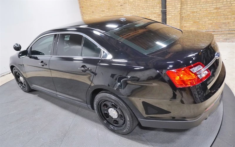 2018 Ford Taurus 6th Gen - Image 21 of 21