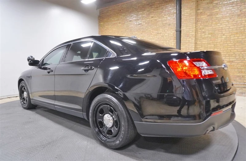 2018 Ford Taurus 6th Gen - Image 20 of 21