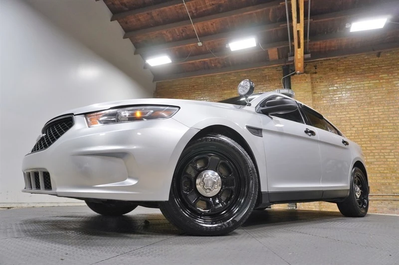 2018 Ford Taurus 6th Gen - Image 3 of 21
