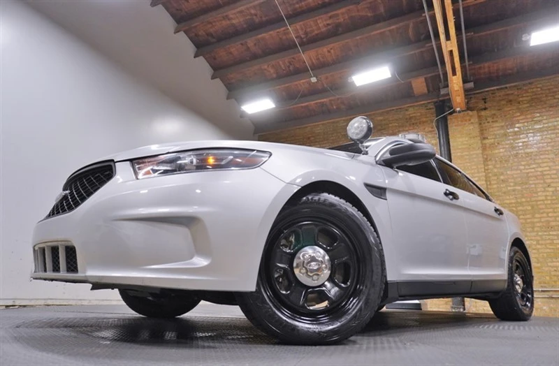 2018 Ford Taurus 6th Gen - Image 3 of 21