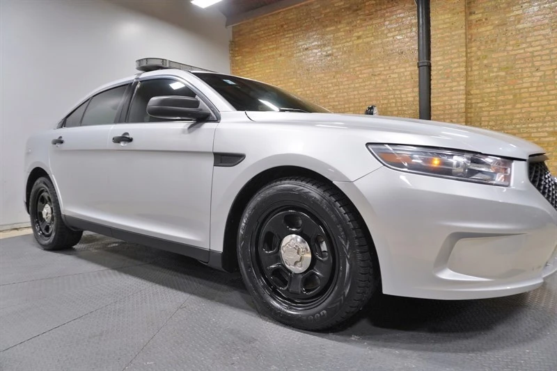 2018 Ford Taurus 6th Gen - Image 8 of 21