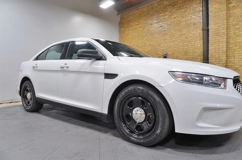 2018 Ford Taurus 6th Gen - Image 8 of 31