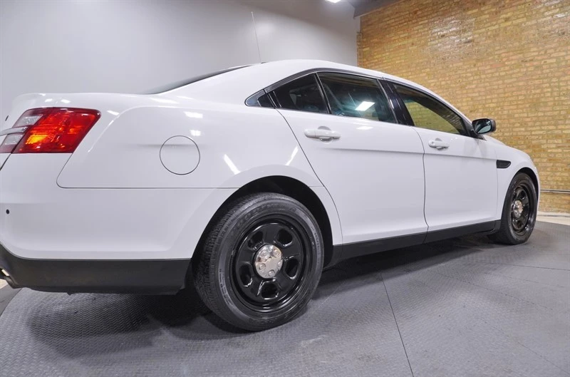 2018 Ford Taurus 6th Gen - Image 12 of 21