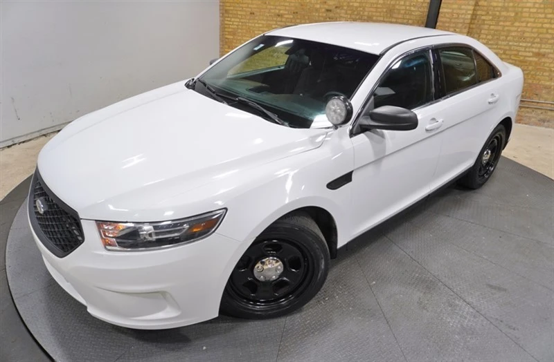 2018 Ford Taurus 6th Gen - Image 2 of 31