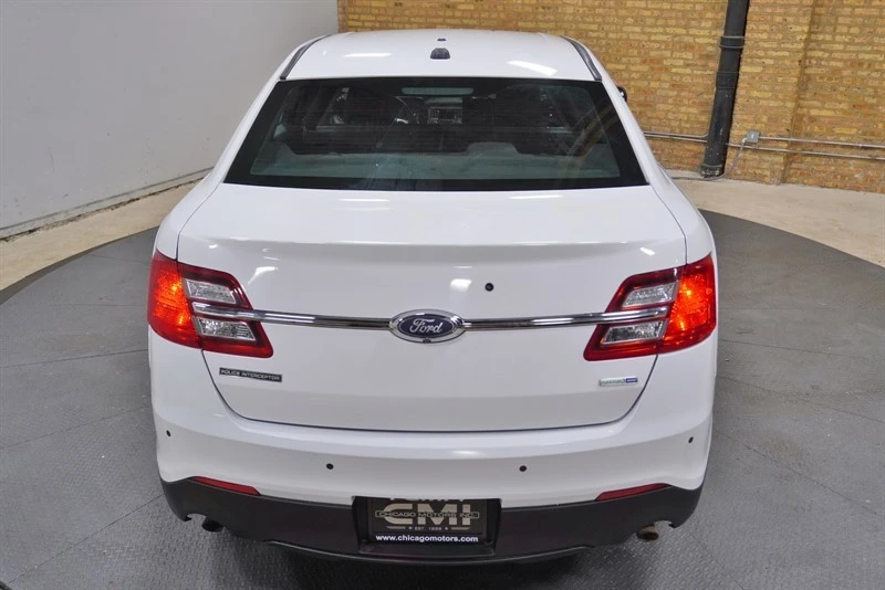 2018 Ford Taurus 6th Gen - Image 17 of 31