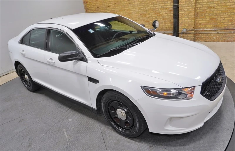 2018 Ford Taurus 6th Gen - Image 9 of 31