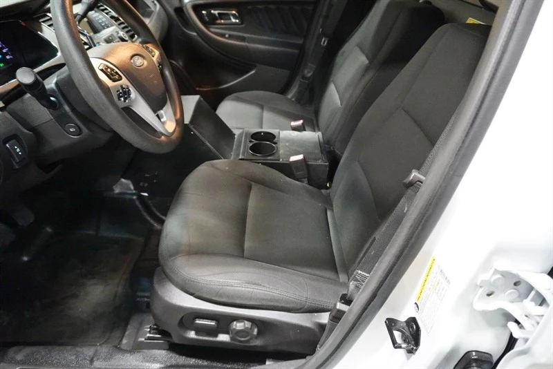 2018 Ford Taurus 6th Gen - Image 23 of 31