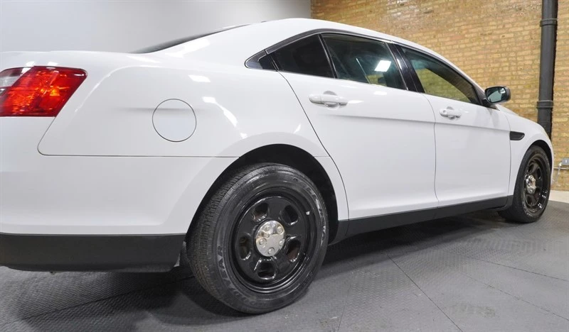 2018 Ford Taurus 6th Gen - Image 12 of 31