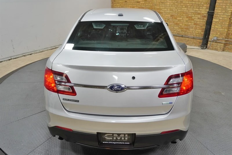 2018 Ford Taurus 6th Gen - Image 15 of 31