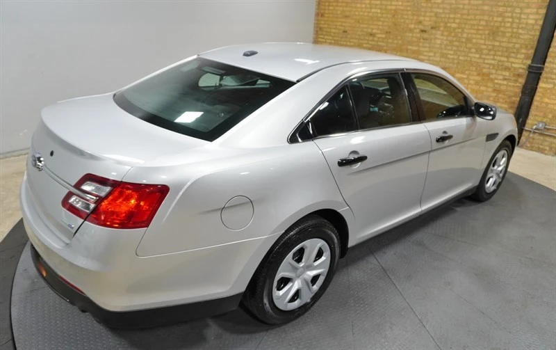 2018 Ford Taurus 6th Gen - Image 11 of 31
