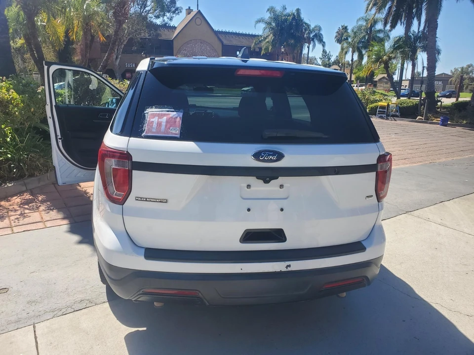2018 Ford Explorer 5th Gen - Image 8 of 15