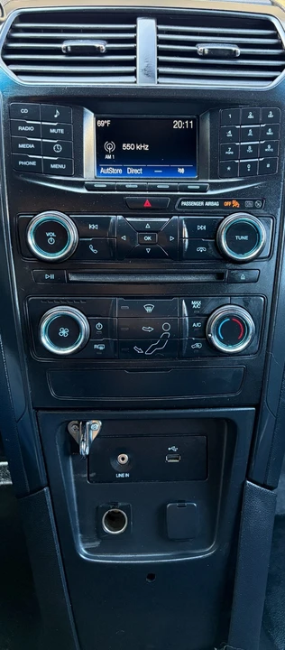 2018 Ford Explorer 5th Gen - Image 19 of 21