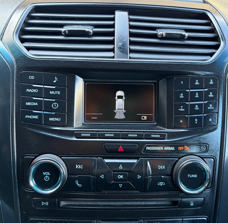 2018 Ford Explorer 5th Gen - Image 17 of 21