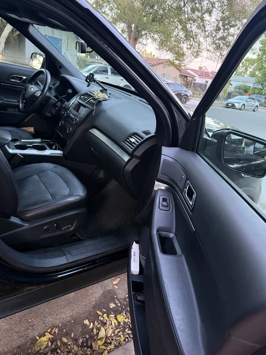 2018 Ford Explorer 5th Gen - Image 6 of 12
