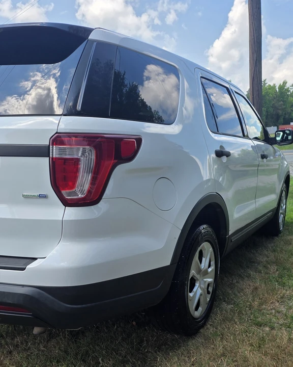 2018 Ford Explorer 5th Gen - Image 2 of 24