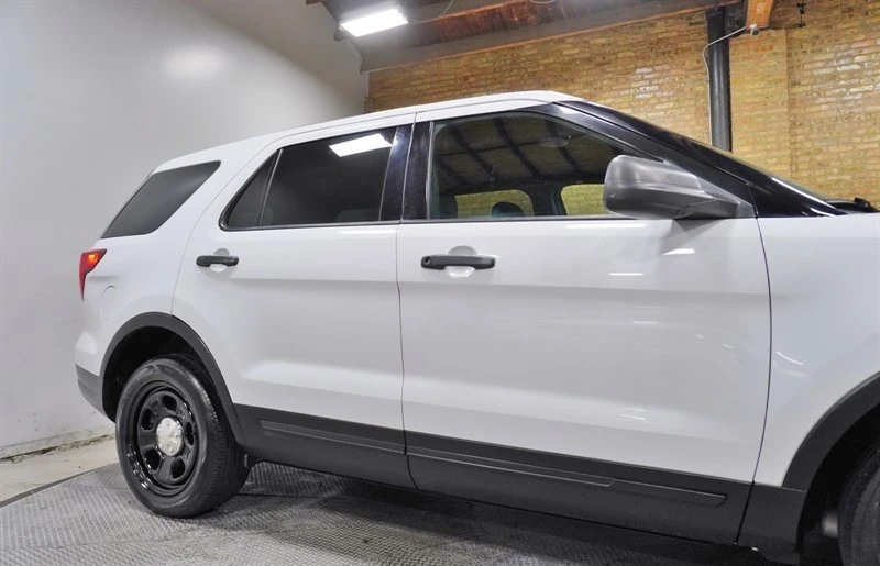 2018 Ford Explorer 5th Gen - Image 9 of 21