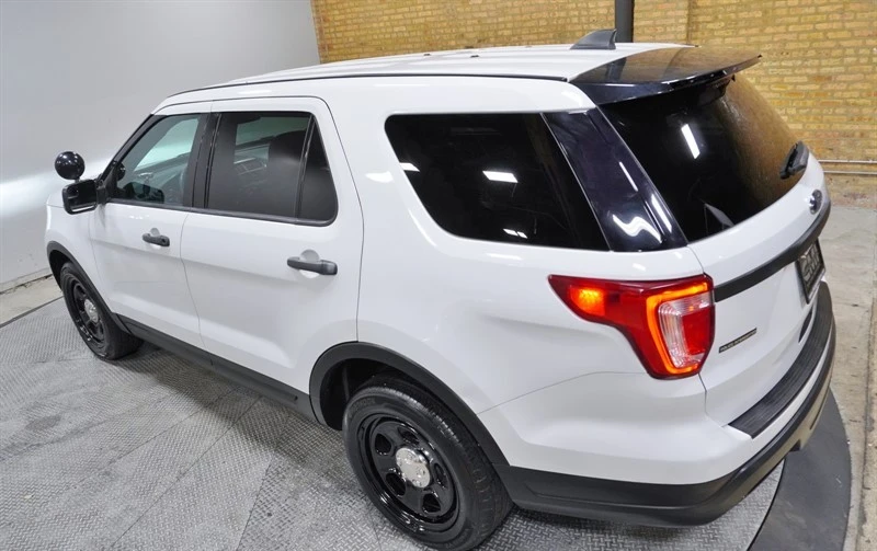 2018 Ford Explorer 5th Gen - Image 16 of 21