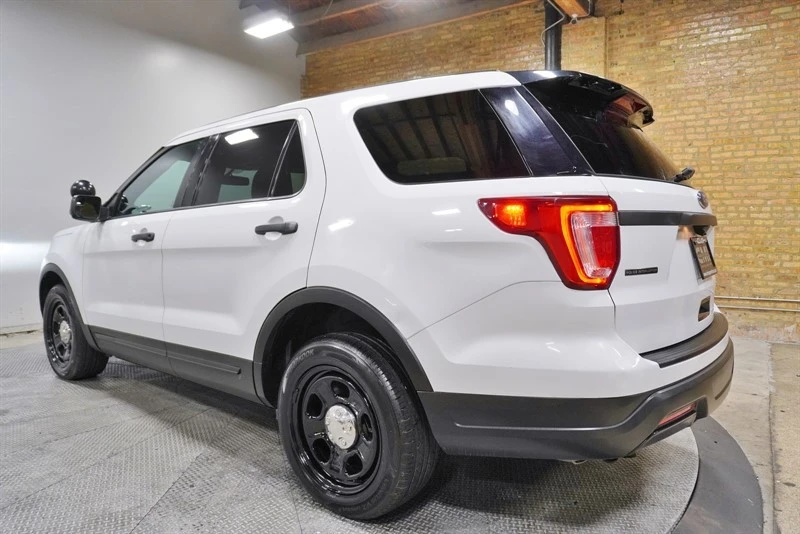2018 Ford Explorer 5th Gen - Image 15 of 21