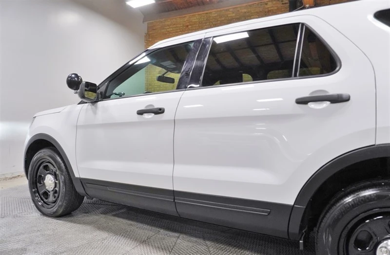 2018 Ford Explorer 5th Gen - Image 18 of 21