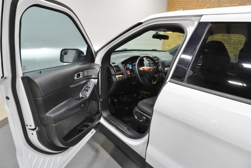 2018 Ford Explorer 5th Gen - Image 19 of 21