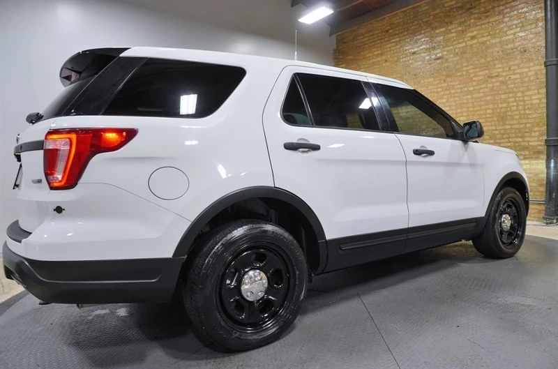 2018 Ford Explorer 5th Gen - Image 12 of 31