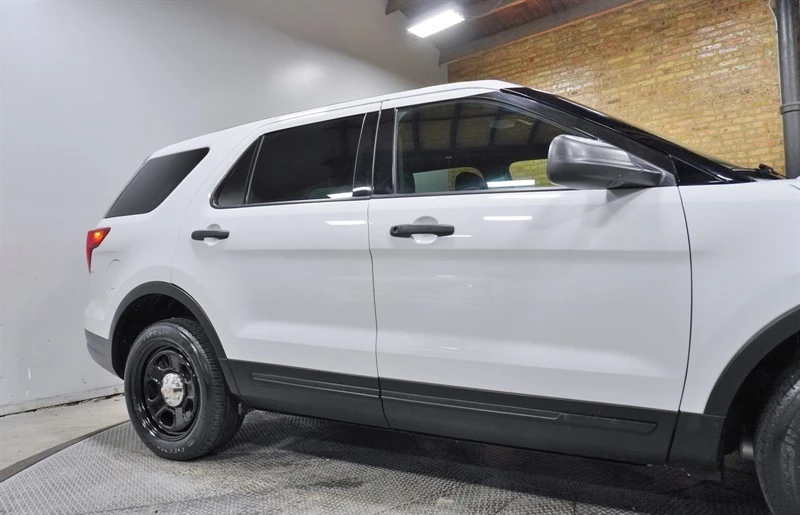 2018 Ford Explorer 5th Gen - Image 9 of 21