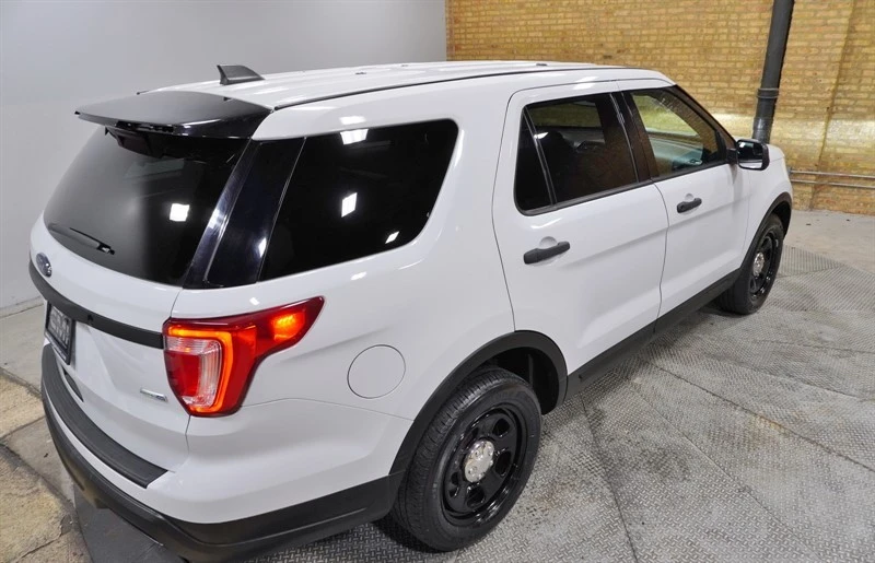 2018 Ford Explorer 5th Gen - Image 11 of 21