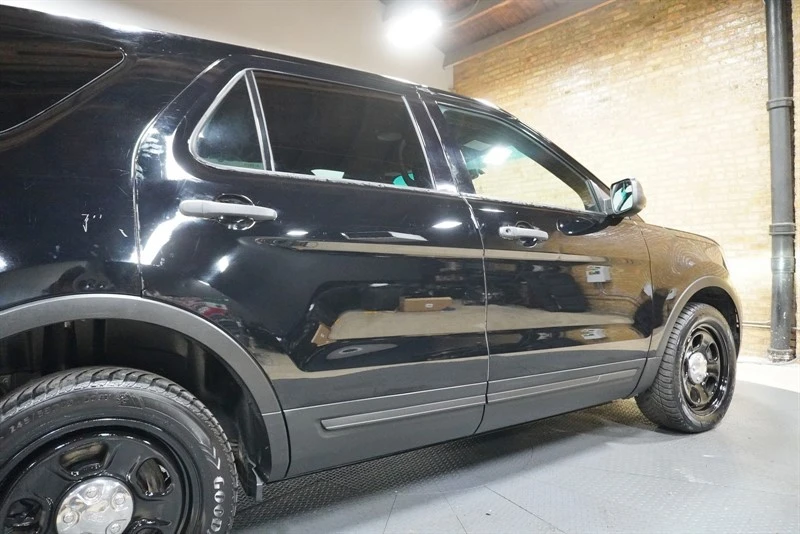 2018 Ford Explorer 5th Gen - Image 15 of 21