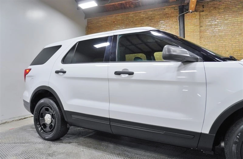 2018 Ford Explorer 5th Gen - Image 9 of 21