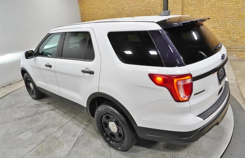 2018 Ford Explorer 5th Gen - Image 16 of 21