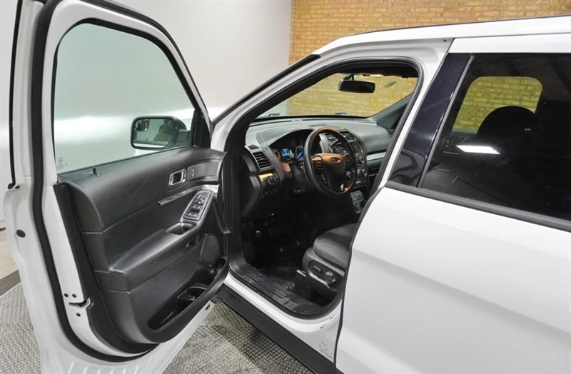 2018 Ford Explorer 5th Gen - Image 19 of 21