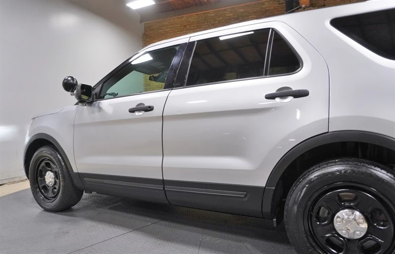 2018 Ford Explorer 5th Gen - Image 18 of 21
