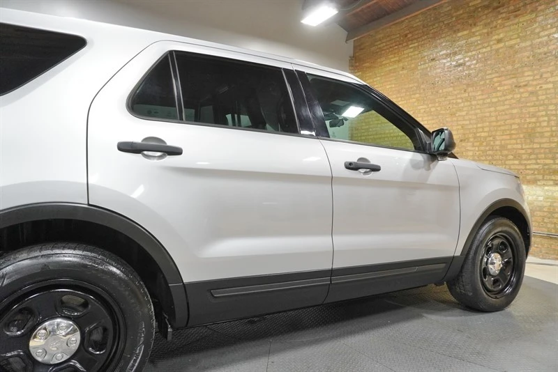 2018 Ford Explorer 5th Gen - Image 13 of 21