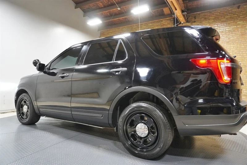 2018 Ford Explorer 5th Gen - Image 17 of 21