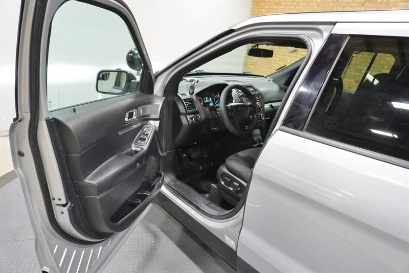 2018 Ford Explorer 5th Gen - Image 20 of 21