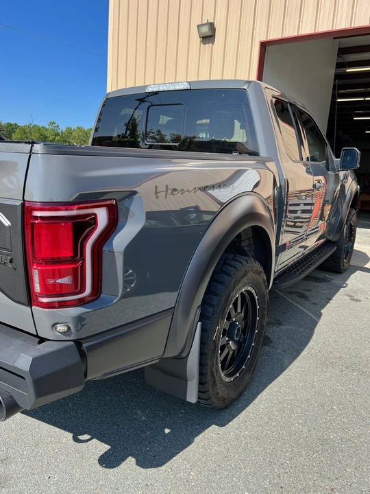 2018 Ford F-150 Raptor 13th Gen - Image 30 of 31