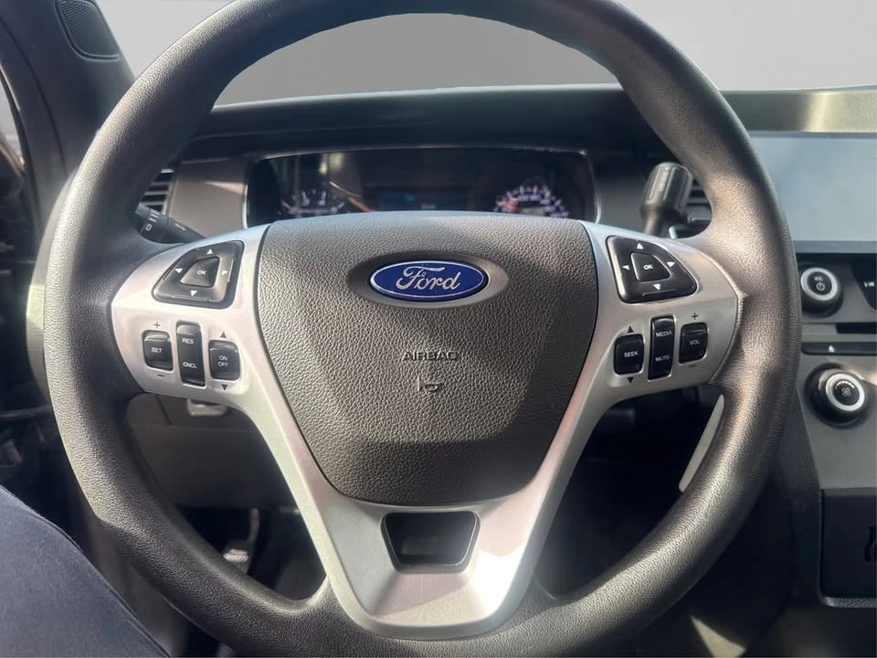 2018 Ford Taurus 6th Gen - Image 19 of 20