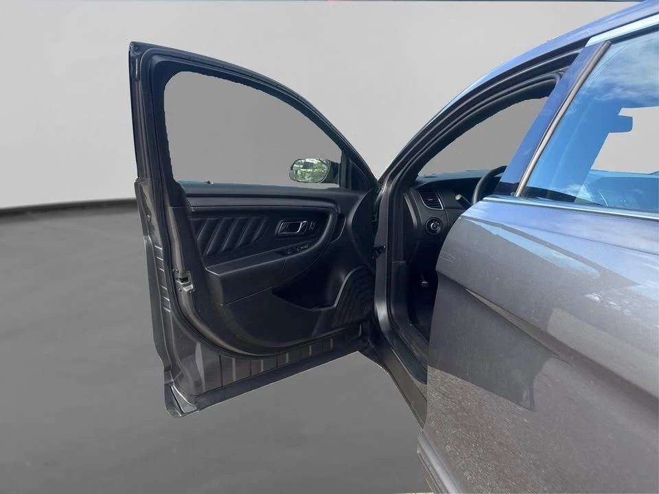 2018 Ford Taurus 6th Gen - Image 9 of 20