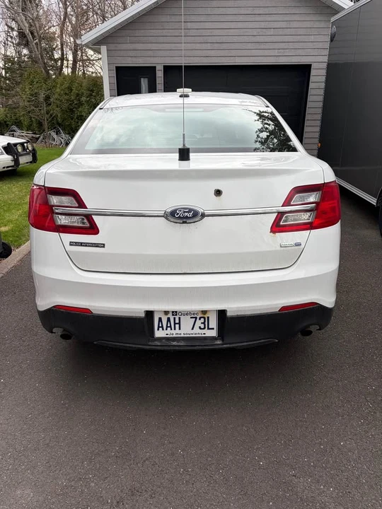 2018 Ford Taurus 6th Gen - Image 6 of 18
