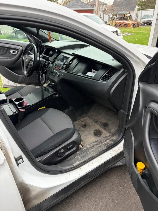 2018 Ford Taurus 6th Gen - Image 13 of 18