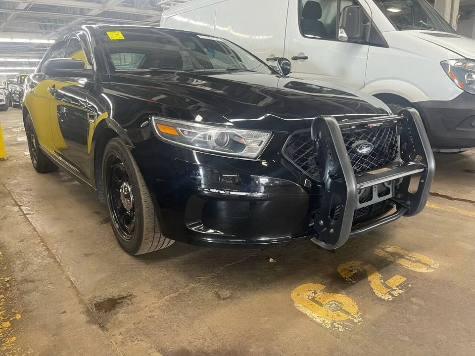 2018 Ford Taurus 6th Gen - Image 10 of 20