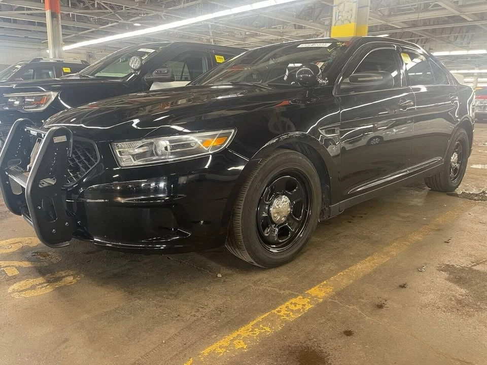 2018 Ford Taurus 6th Gen - Image 13 of 20