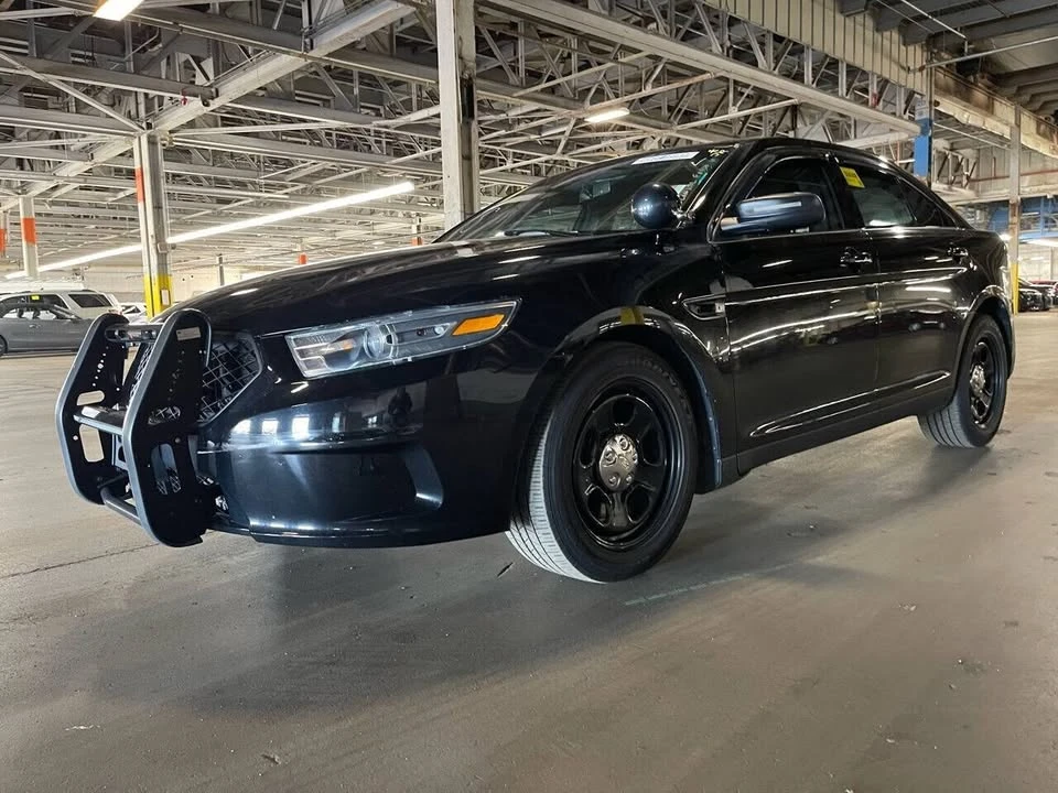 2018 Ford Taurus 6th Gen - Image 9 of 20