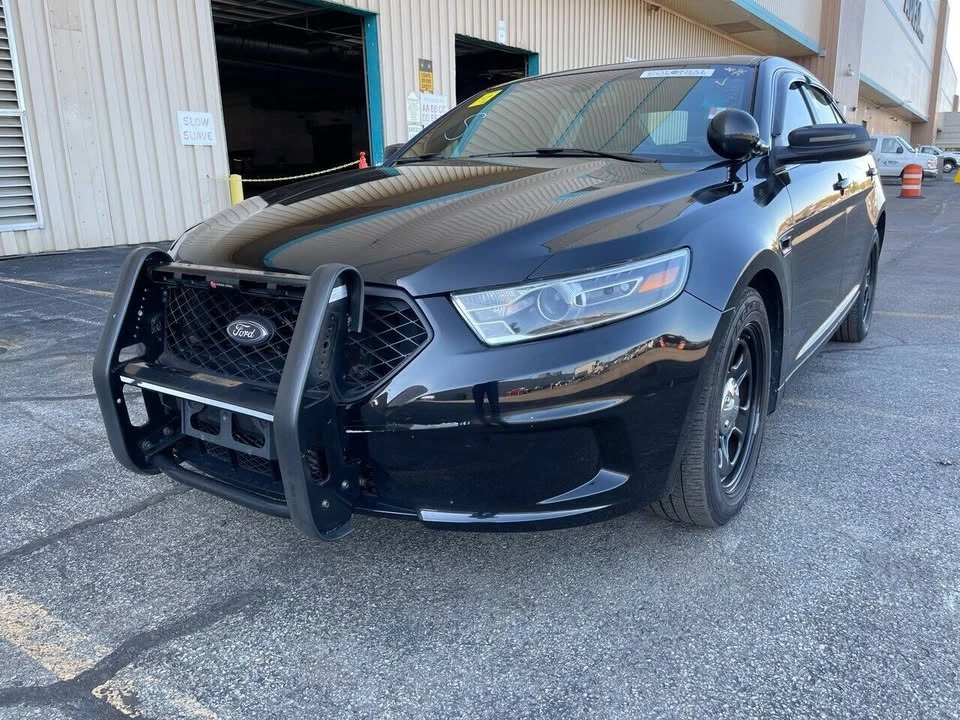 2018 Ford Taurus 6th Gen - Image 6 of 20