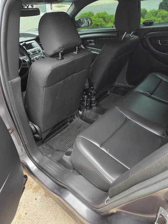 2018 Ford Taurus 6th Gen - Image 7 of 10