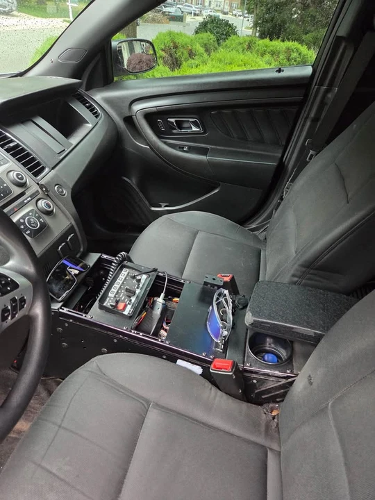 2018 Ford Taurus 6th Gen - Image 4 of 10